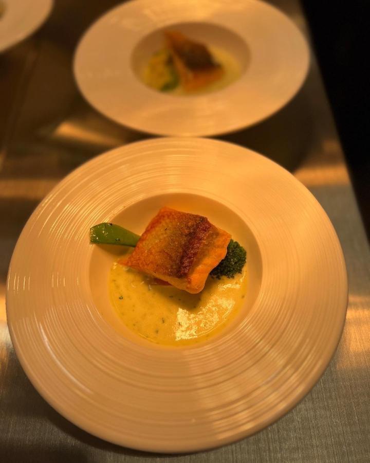 Hotel Zum Anker-Thulls Restaurant Neumagen-Dhron Eksteriør billede