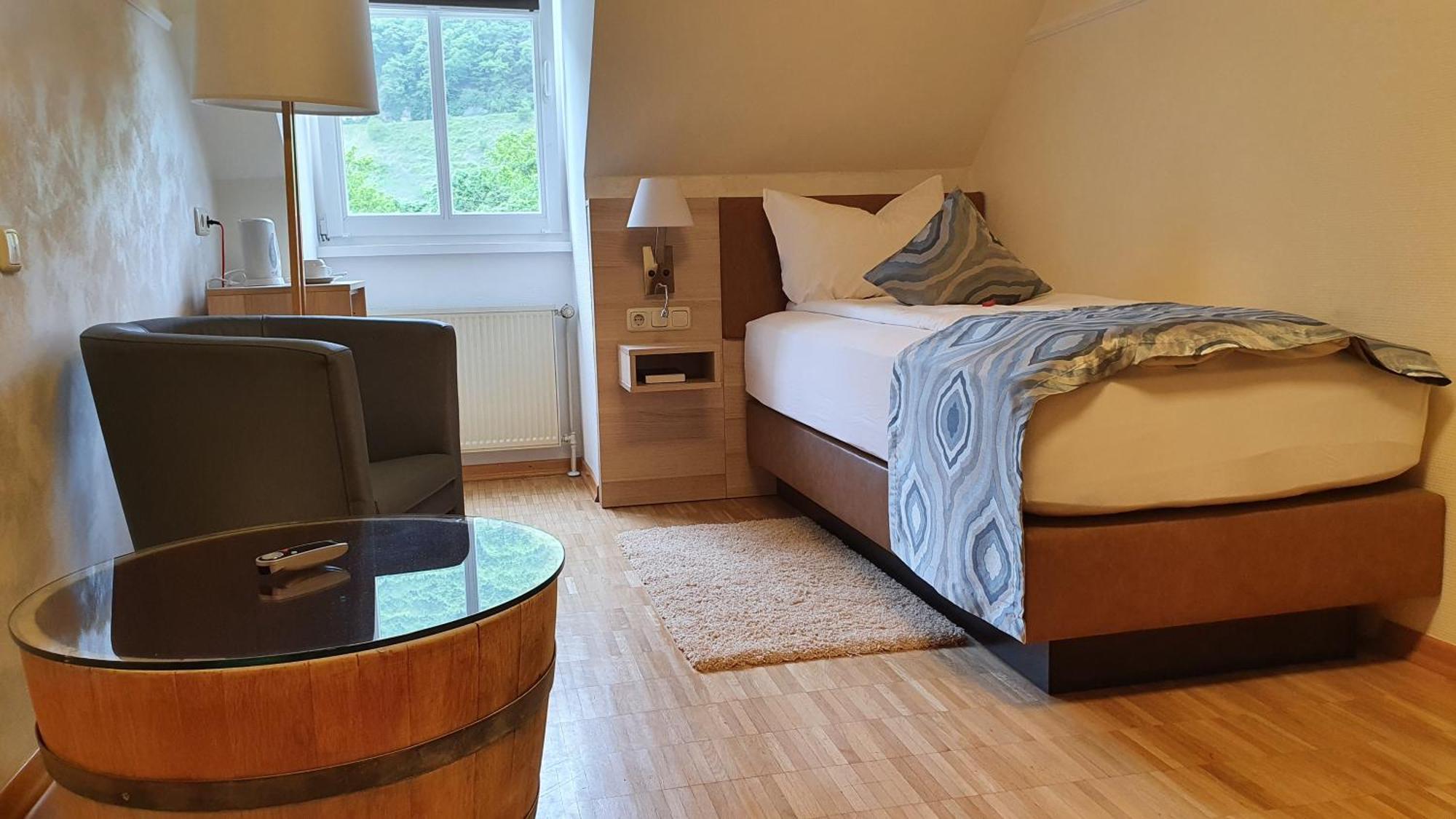Hotel Zum Anker-Thulls Restaurant Neumagen-Dhron Eksteriør billede